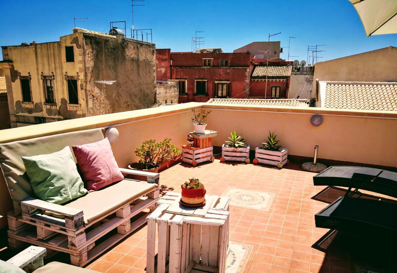 La Terrazza Sul Vicolo Bed & Breakfast Syracuse Exterior photo